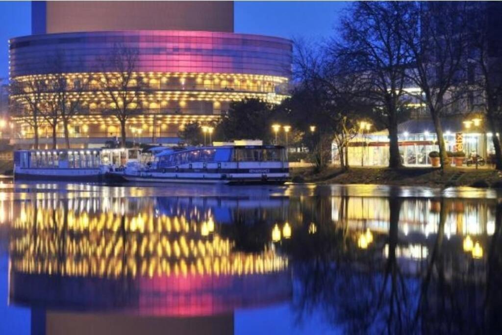 Felix Vue Erdre & Cite Des Congres / Gare Sud Apartment Nantes Exterior photo